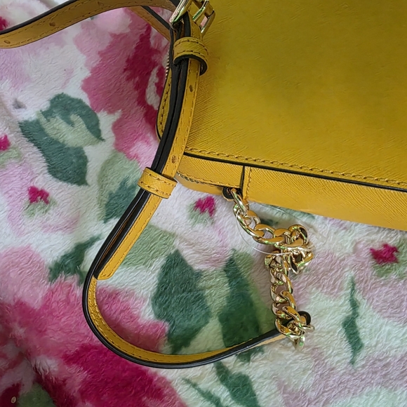 Michael Kors Jet Set Large Saffiano Leather Crossbody Bag Marrigold - Picture 6 of 6